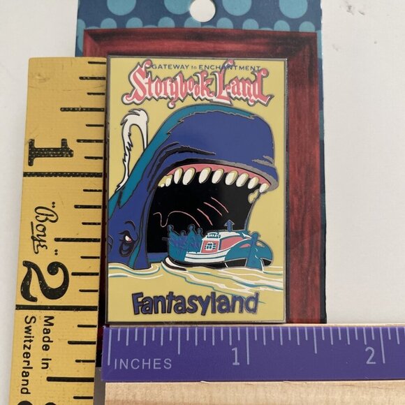 Disney 03 Disneyland Attraction Poster LE Pin FANTASYLAND Storybook Land - Picture 4 of 4